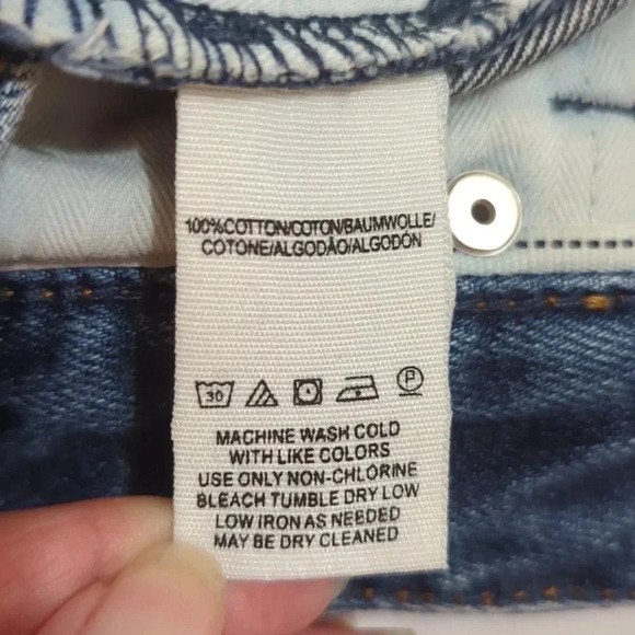 Free People Logan Denim Shorts, Color Rinse Wash Size 27 - Picture 16 of 16